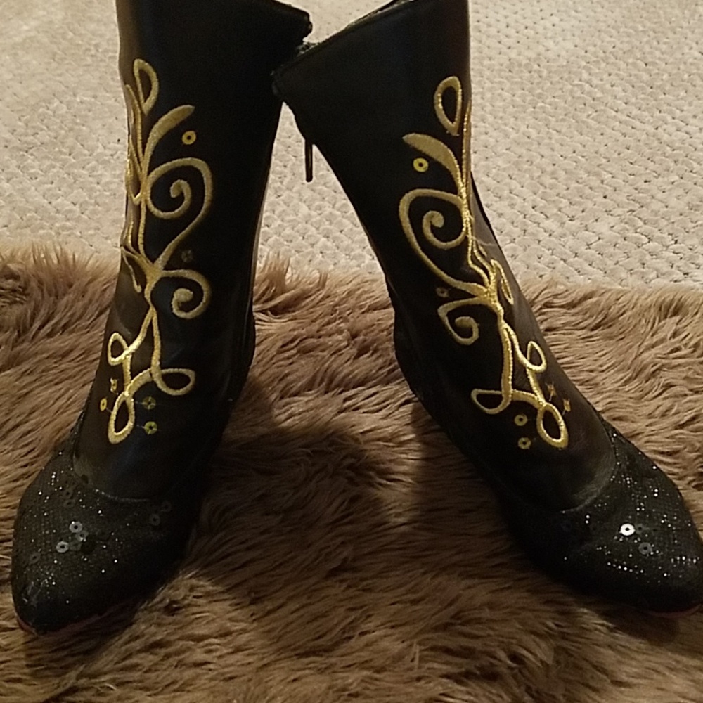 FROZEN  Anna boots